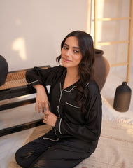 Florea Silk Pajama Set With Scrunchie - Black