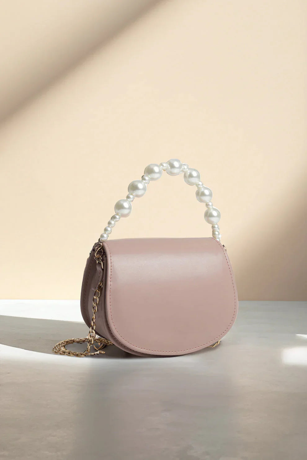The Handbag Midnight Pearl Charm