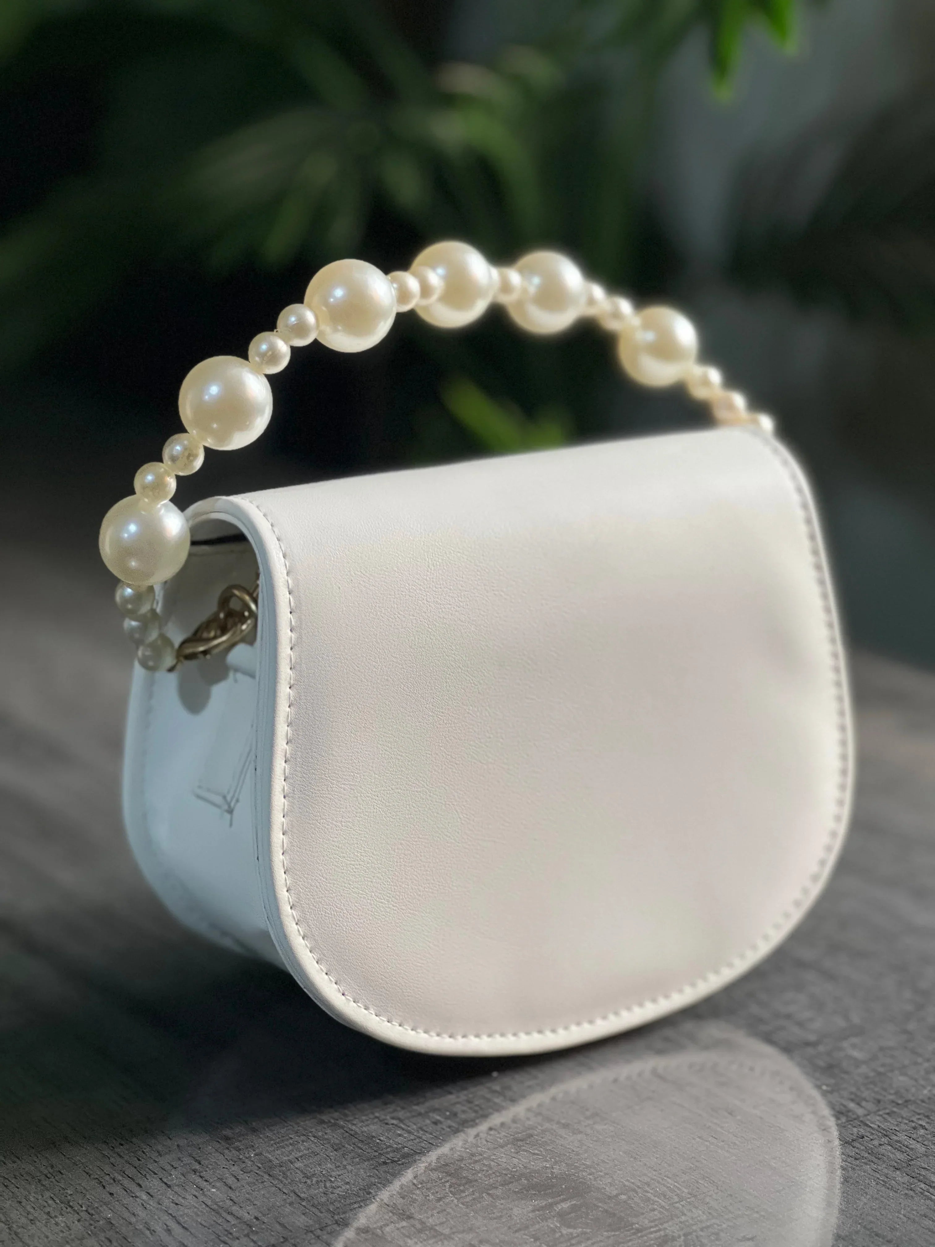 The Handbag Midnight Pearl Charm
