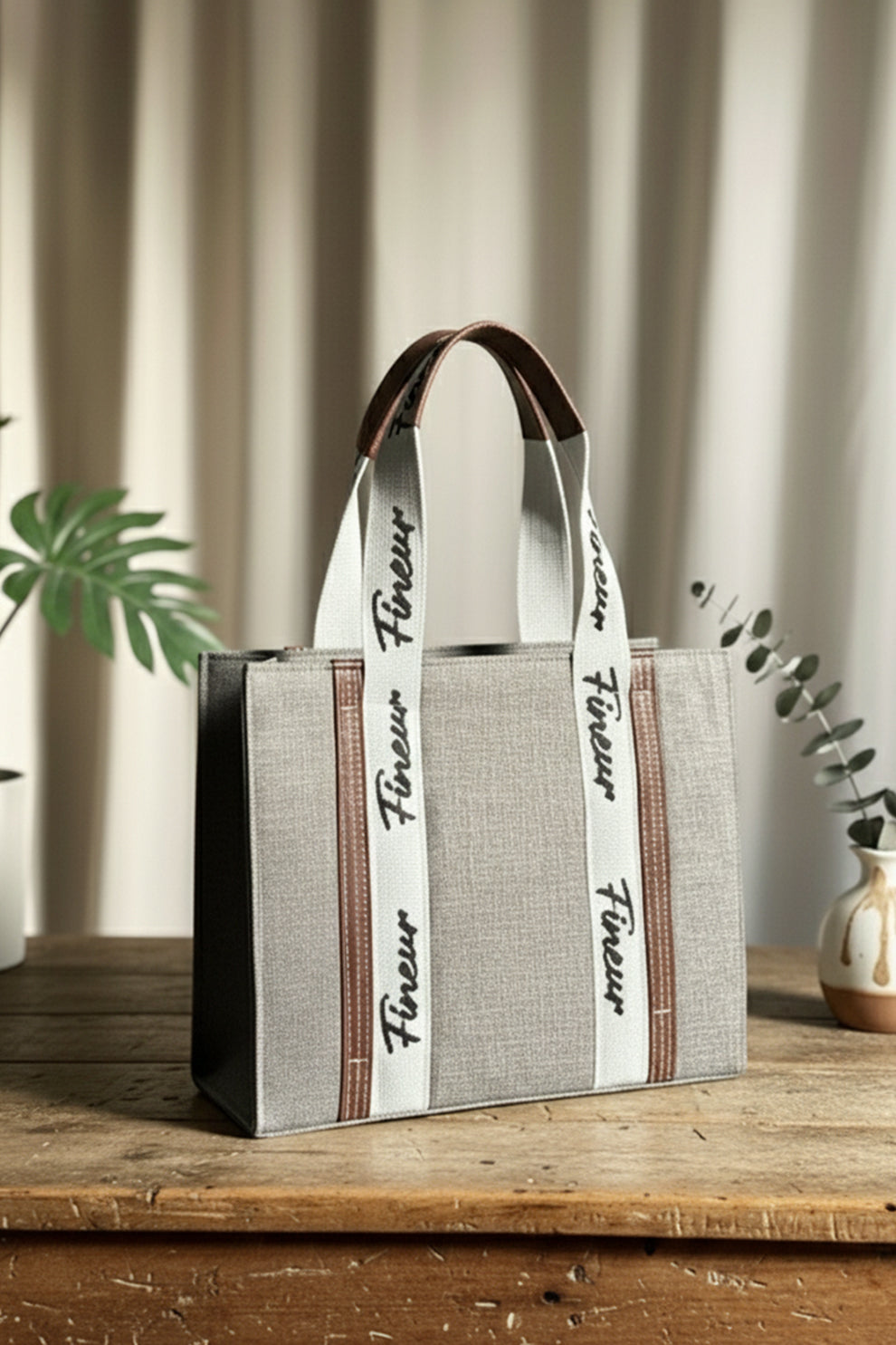 Fineur Canvas Modern Muse Tote - Grey
