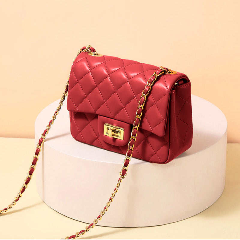 - Quilted DockLock Crossbody Bag ~ Red
